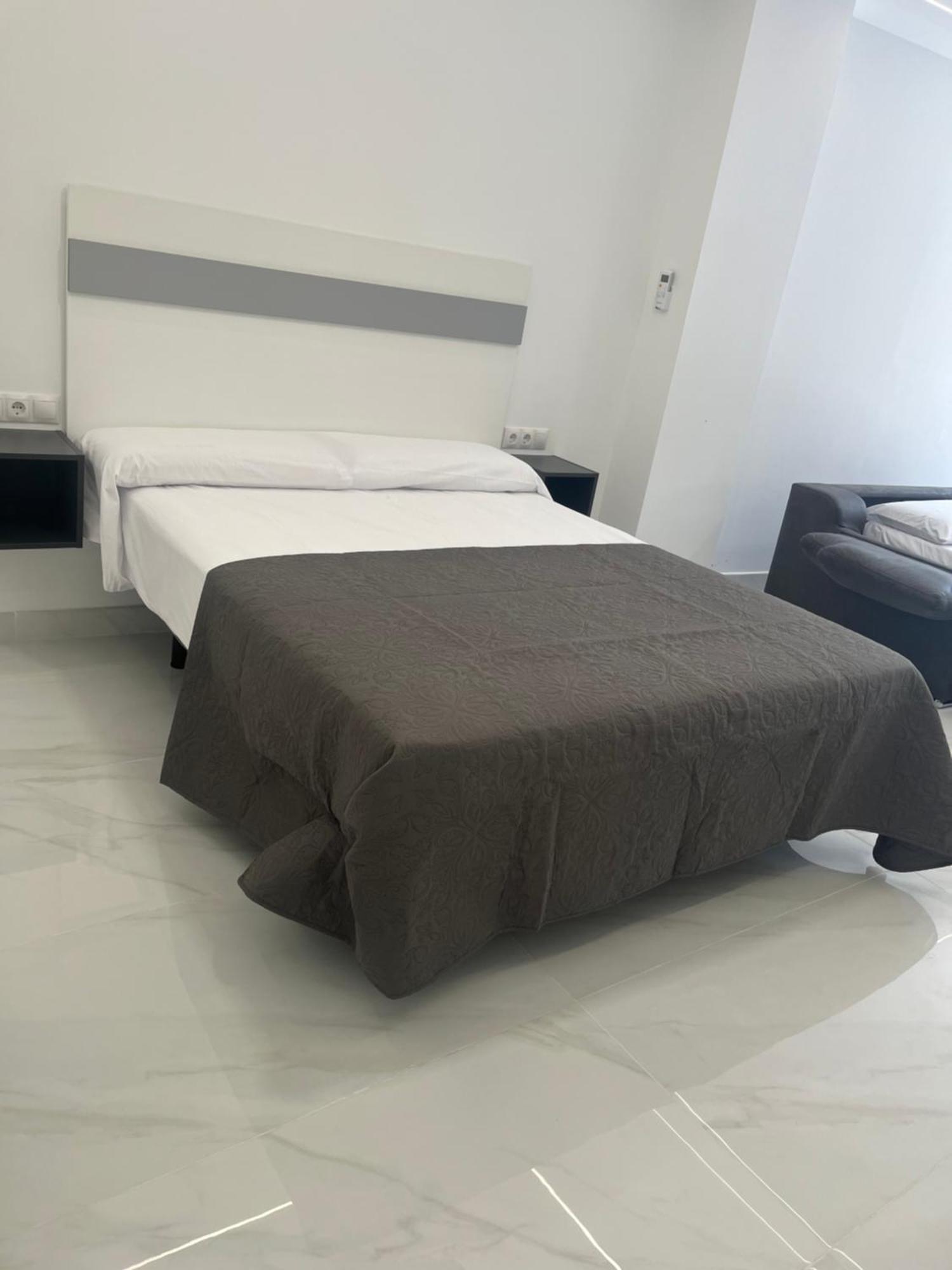Villa Amir Fuengirola Exteriör bild