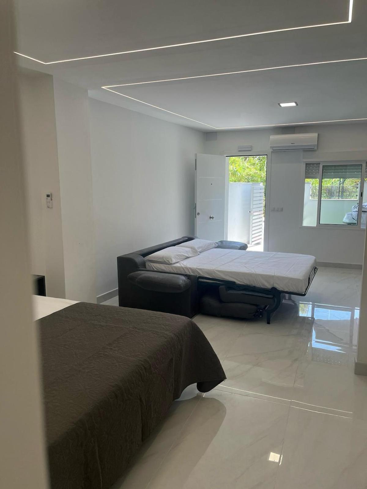 Villa Amir Fuengirola Exteriör bild